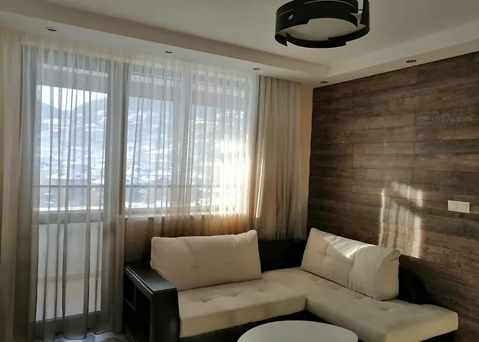 легал Lägenhet Tjepelare