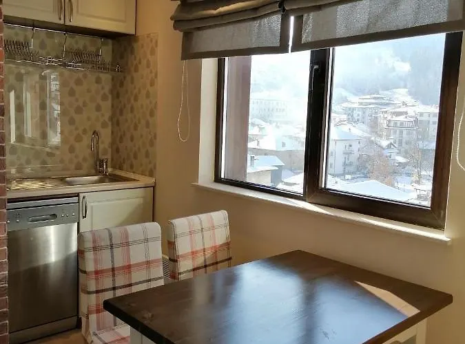 легал Lägenhet Tjepelare